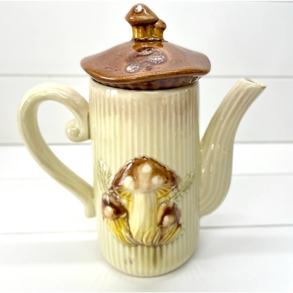 Vintage Mushroom Coffee Pot Teapot - Picture 6 of 9